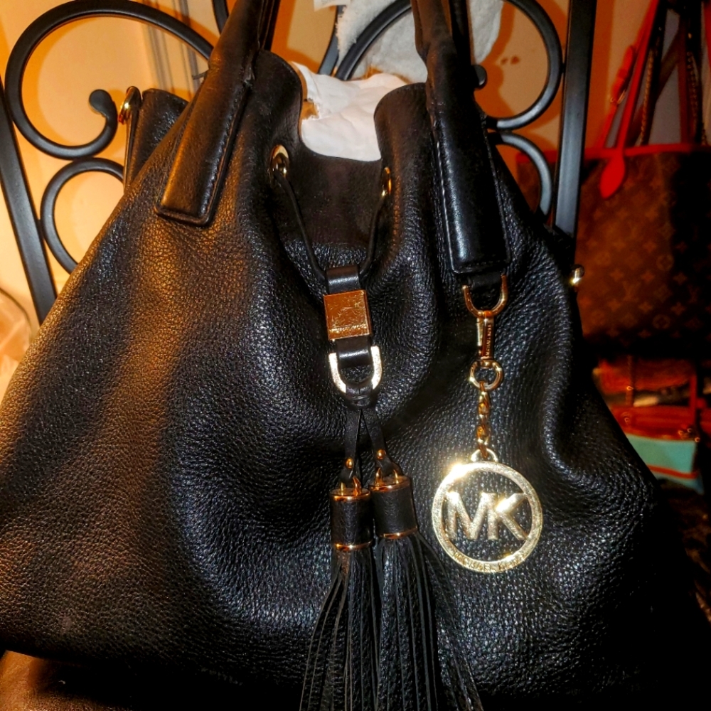Michael Kors leather bag
